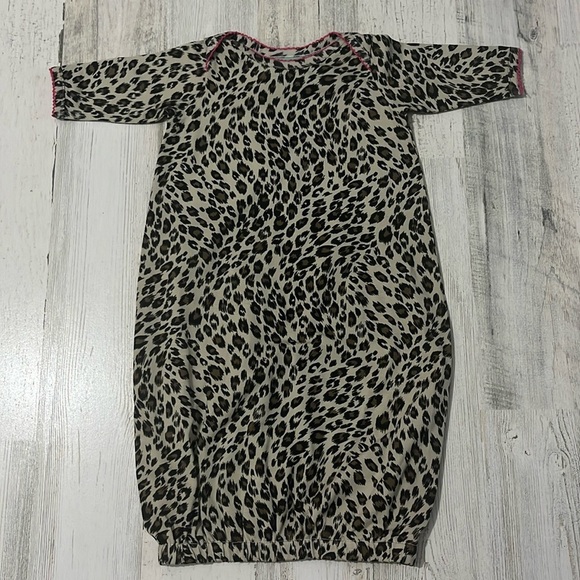 Sage & Lilly Other - Sage & Lilly Leopard Newborn Sack Dress